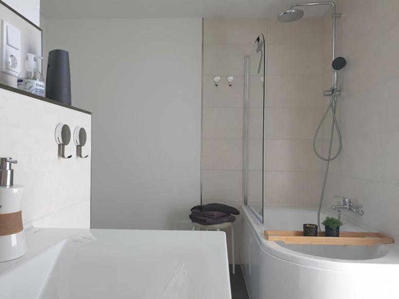 Ferienhaus Traumzeit Neuhutten  Buitenkant foto